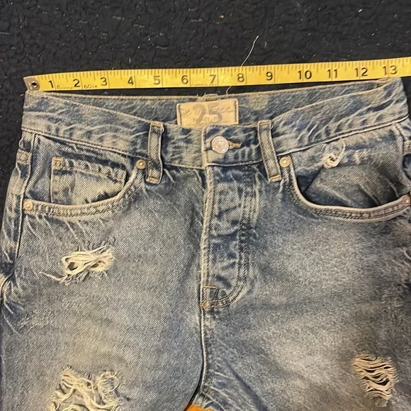 We the free / free people Distressed Blue Jeans - Picture 4 of 6